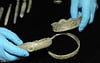 В английском местечке Ланкашир при помощи металлоискателя был обнаружен клад серебряных изделий из 201 предмета.